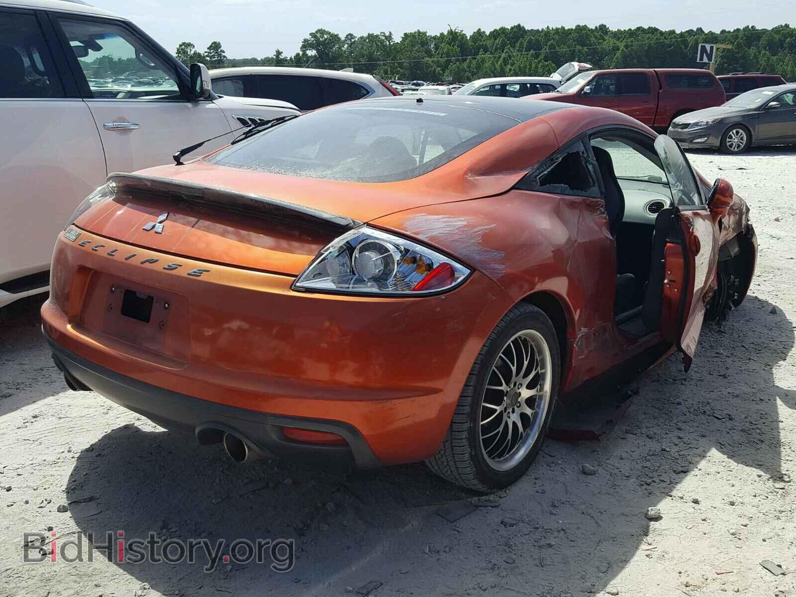 2011 MITSUBISHI ECLIPSE - VIN: 4A31K5DF5BE003764 - Photo 4