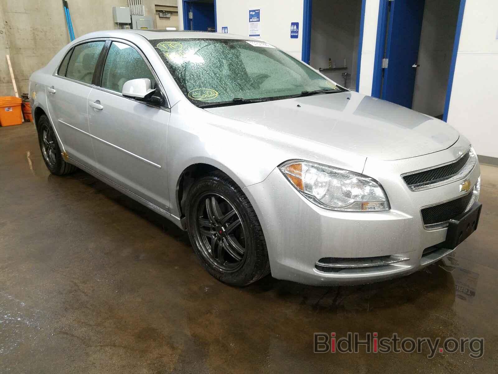 Photo 1G1ZJ57799F108883 - CHEVROLET MALIBU 2009