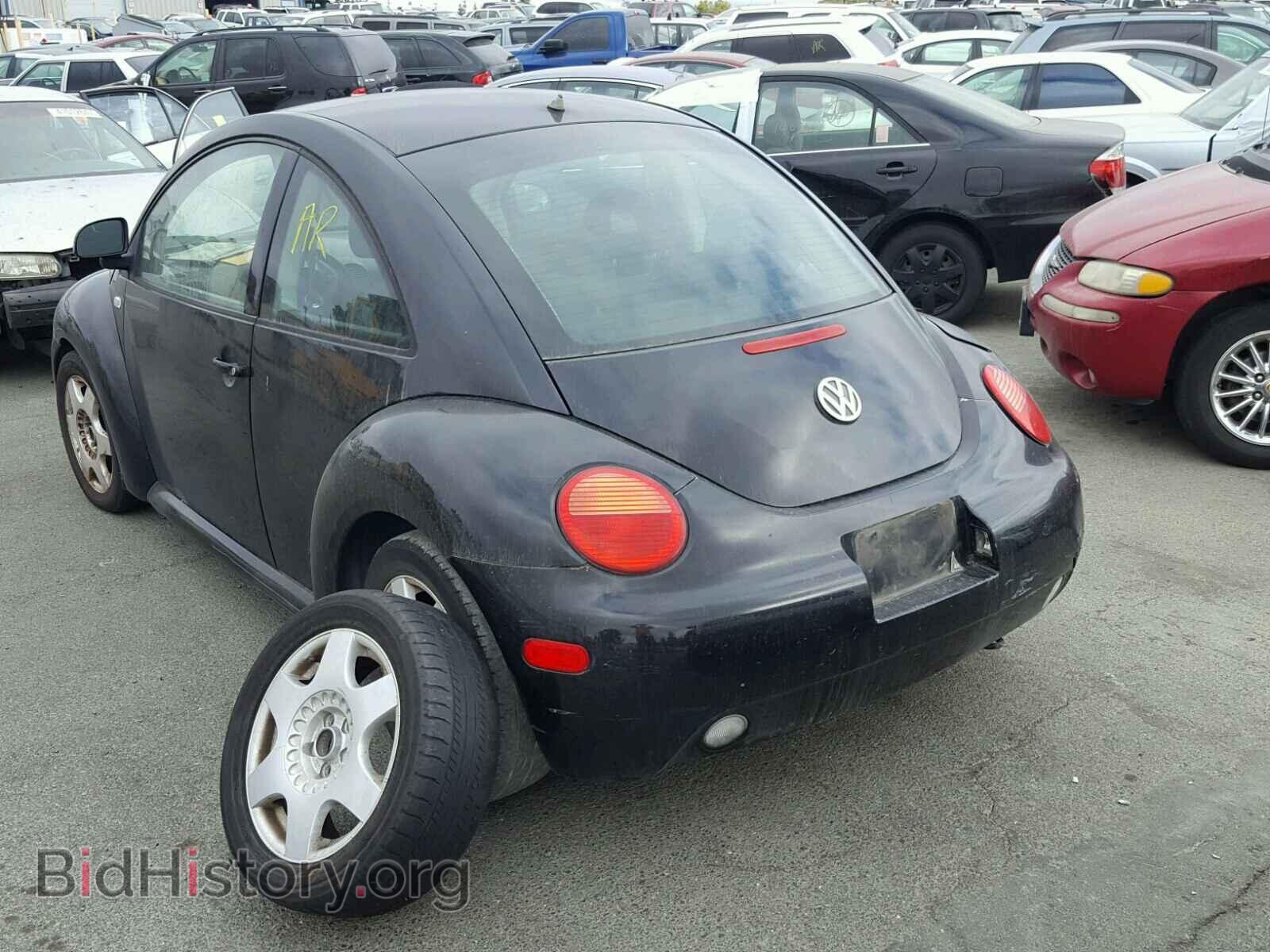 2000 VOLKSWAGEN BEETLE - VIN: 3VWBC21C9YM428434 - Фото 3