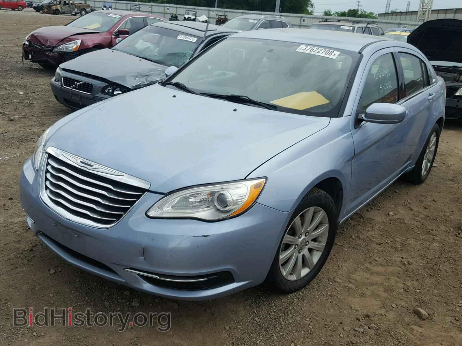 2013 CHRYSLER 200 - VIN: 1C3CCBBB3DN579898 - Photo 2