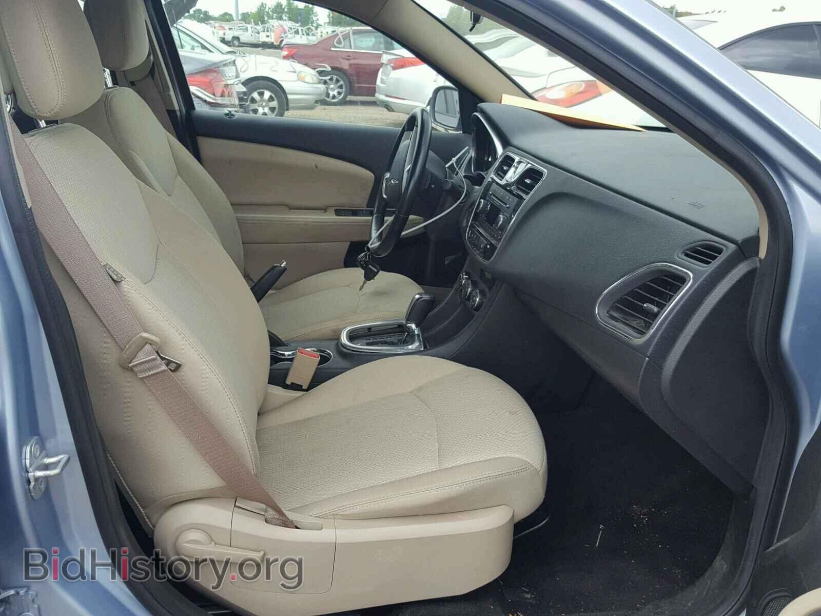 2013 CHRYSLER 200 - VIN: 1C3CCBBB3DN579898 - Photo 5