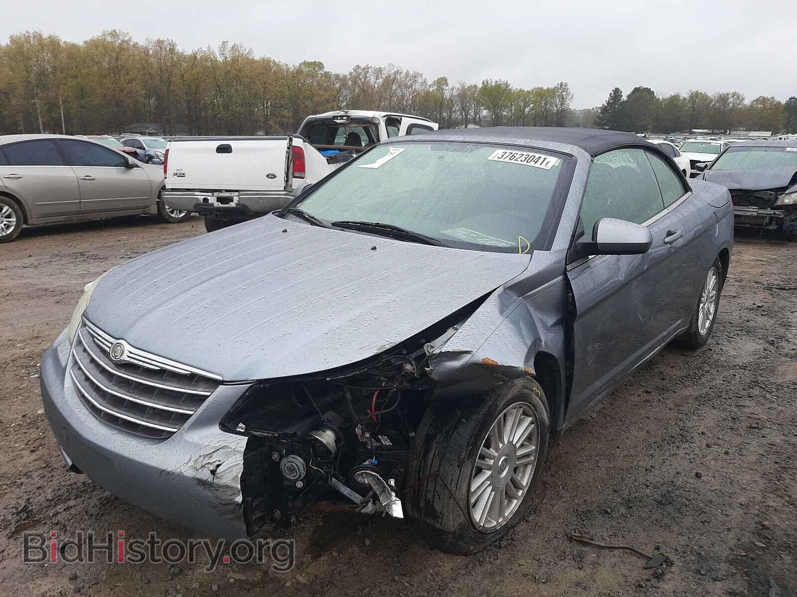 2009 CHRYSLER SEBRING - VIN: 1C3LC55D19N539342 - Фото 2