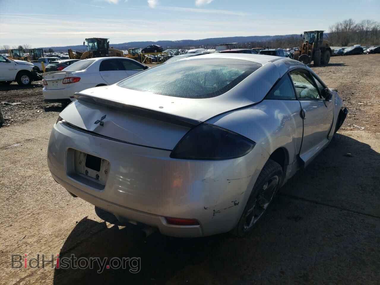 2008 MITSUBISHI ECLIPSE - VIN: 4A3AK24F98E041909 - Photo 4