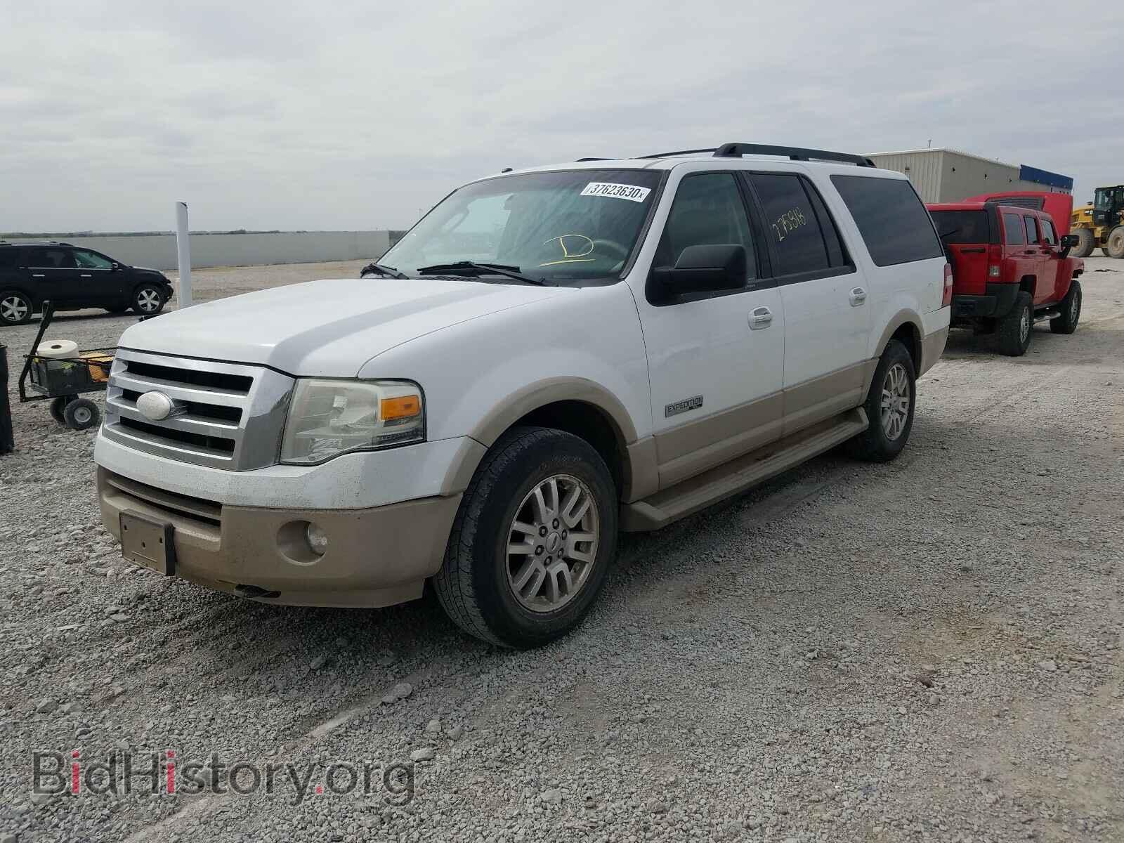 2007 FORD EXPEDITION - VIN: 1FMFK18557LA86789 - Фото 2
