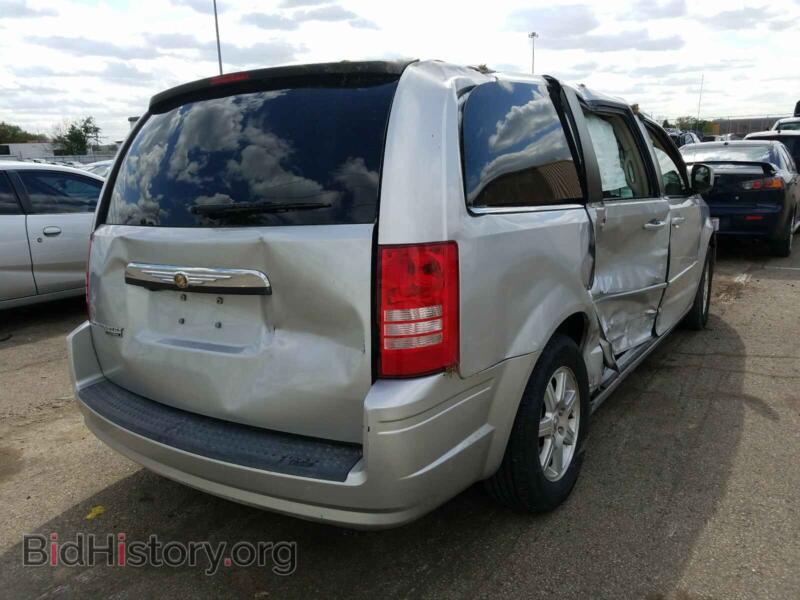 2008 Chrysler MINIVAN (VIN 2A8HR54P38R822489) — photo 4 of 10