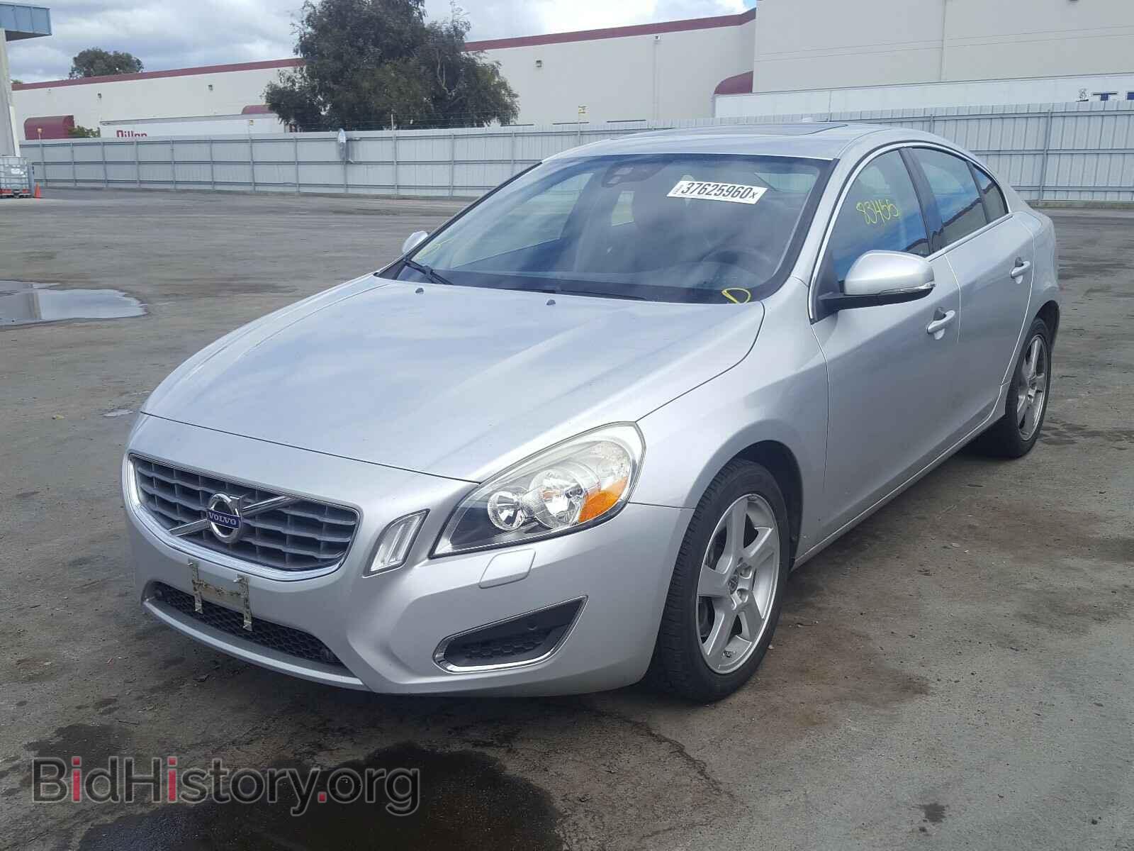 2012 VOLVO S60 - VIN: YV1622FS6C2041647 - Фото 2