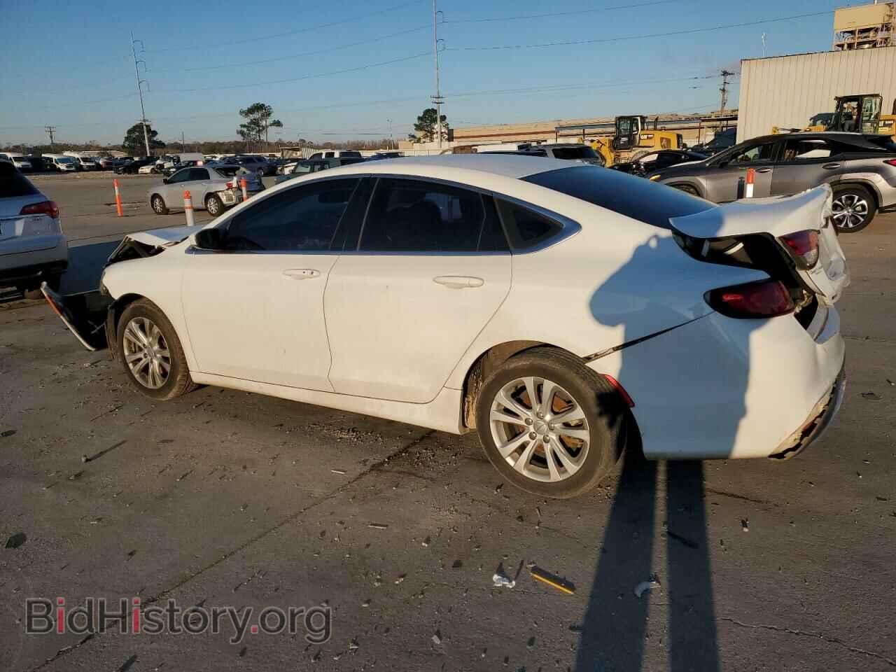 2015 CHRYSLER 200 - VIN: 1C3CCCAB0FN578850 - Фото 2