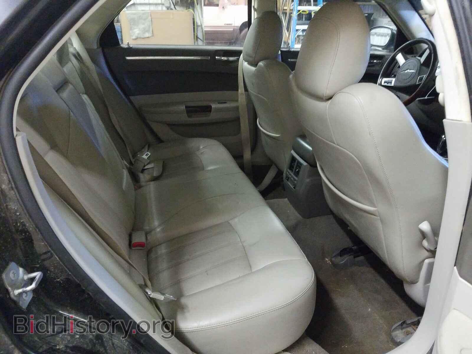 2010 CHRYSLER 300 - VIN: 2C3CA6CT0AH114648 - Фото 6