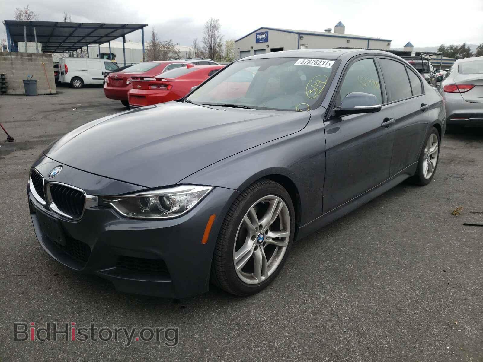 2013 BMW 3 SERIES - VIN: WBA3A5C53DF351001 - Фото 2