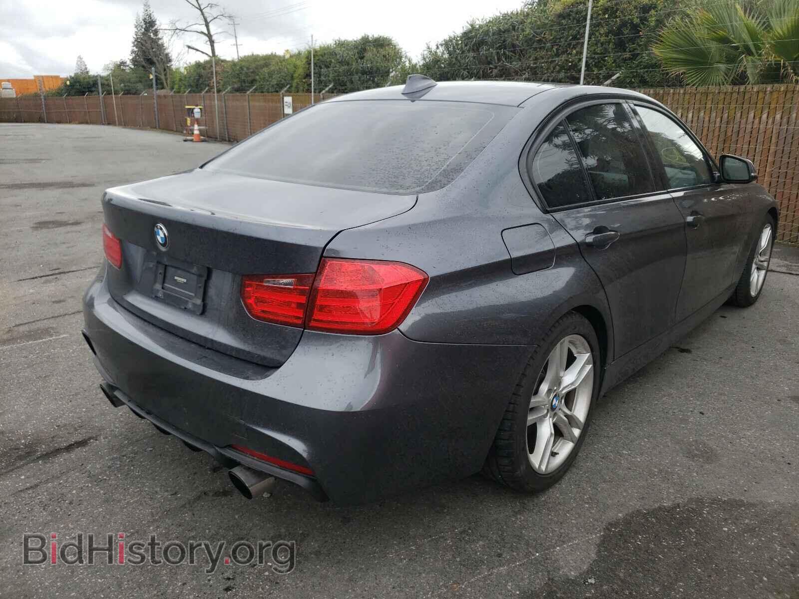 2013 BMW 3 SERIES - VIN: WBA3A5C53DF351001 - Фото 4