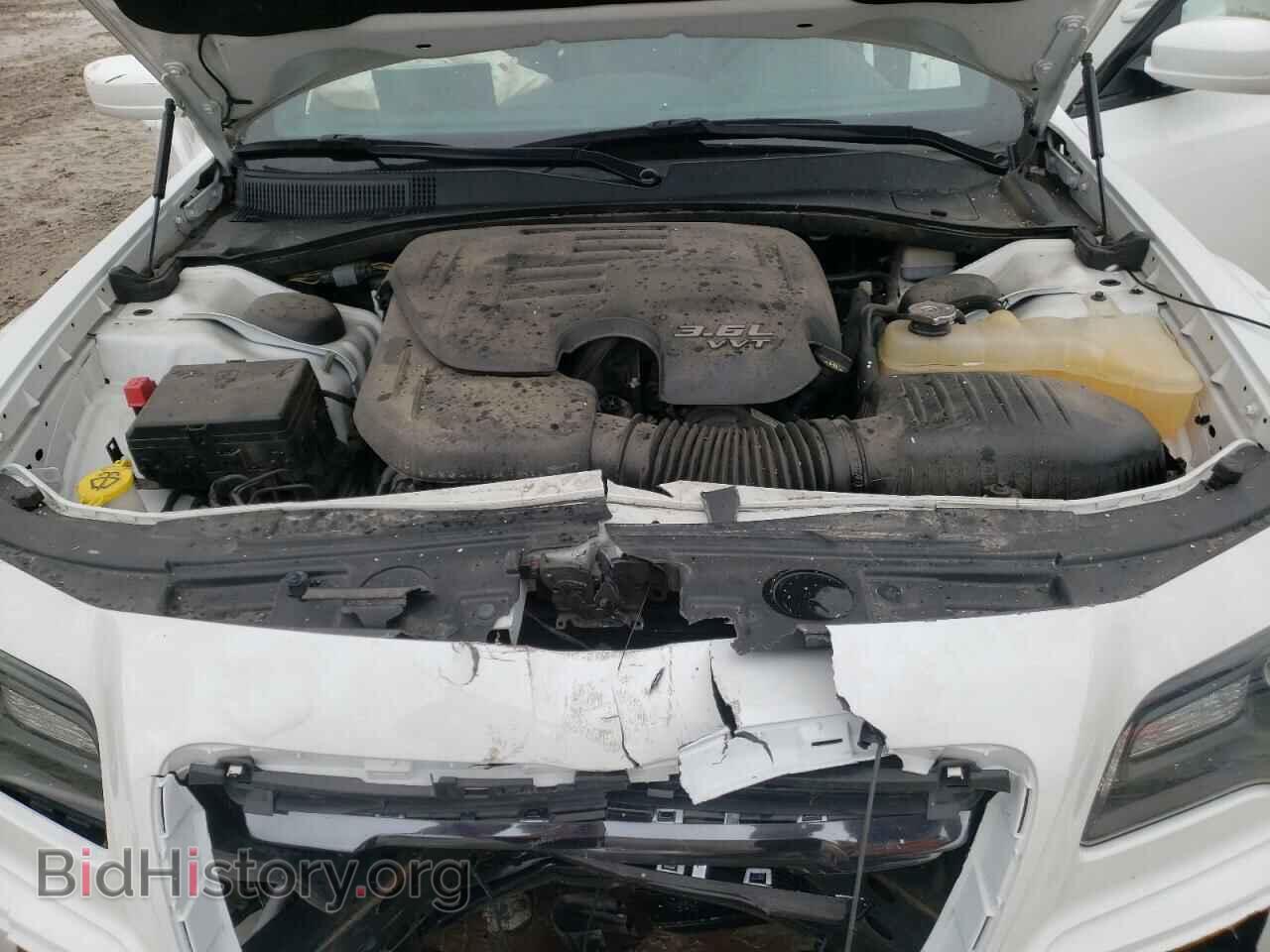 2014 CHRYSLER 300 - VIN: 2C3CCABG2EH340567 - Фото 11