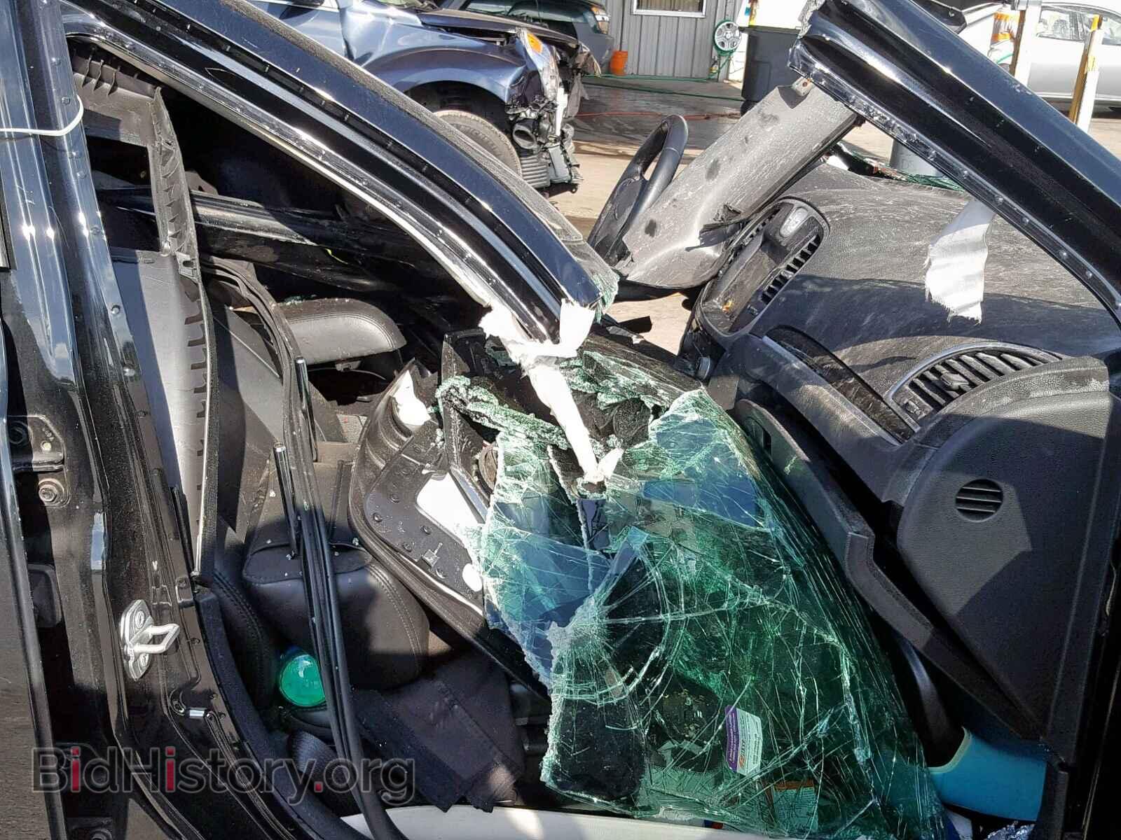 2015 CHRYSLER 300 - VIN: 2C3CCAAG4FH802064 - Фото 5