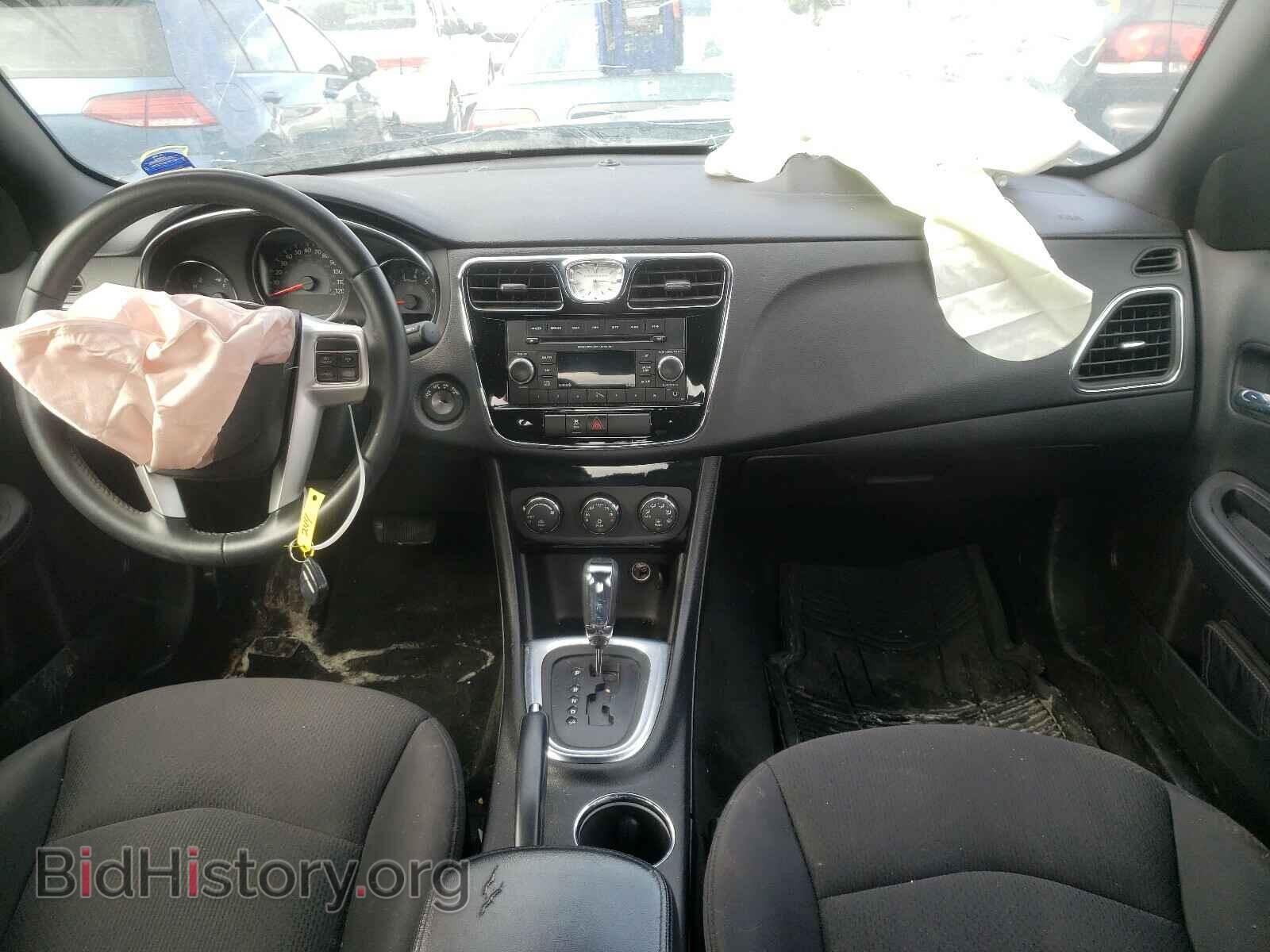 2013 CHRYSLER 200 - VIN: 1C3CCBBG1DN716493 - Фото 9