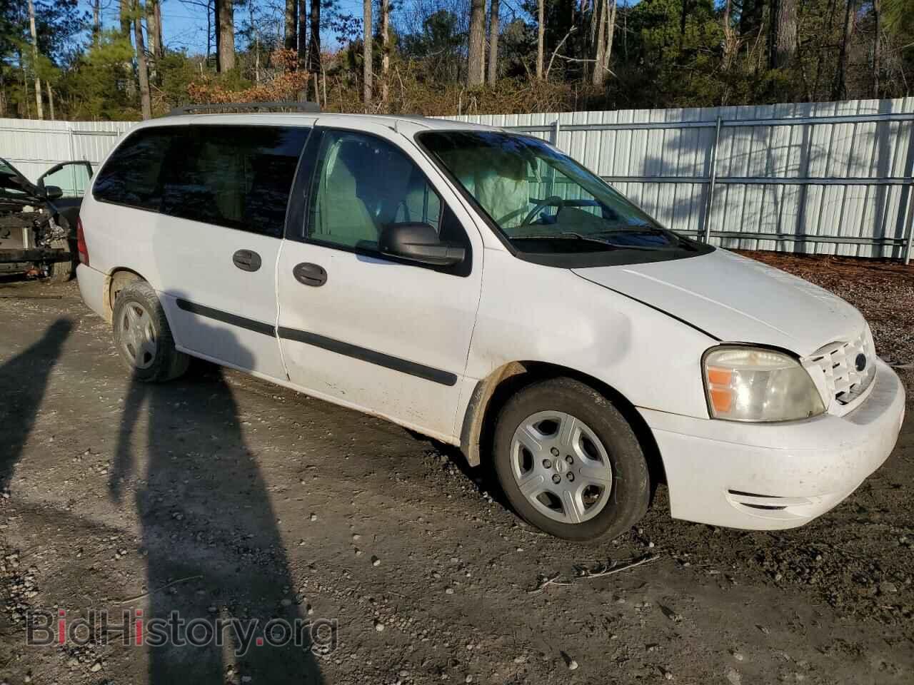 2006 FORD FREESTAR - VIN: 2FMDA51686BA53255 - Фото 4
