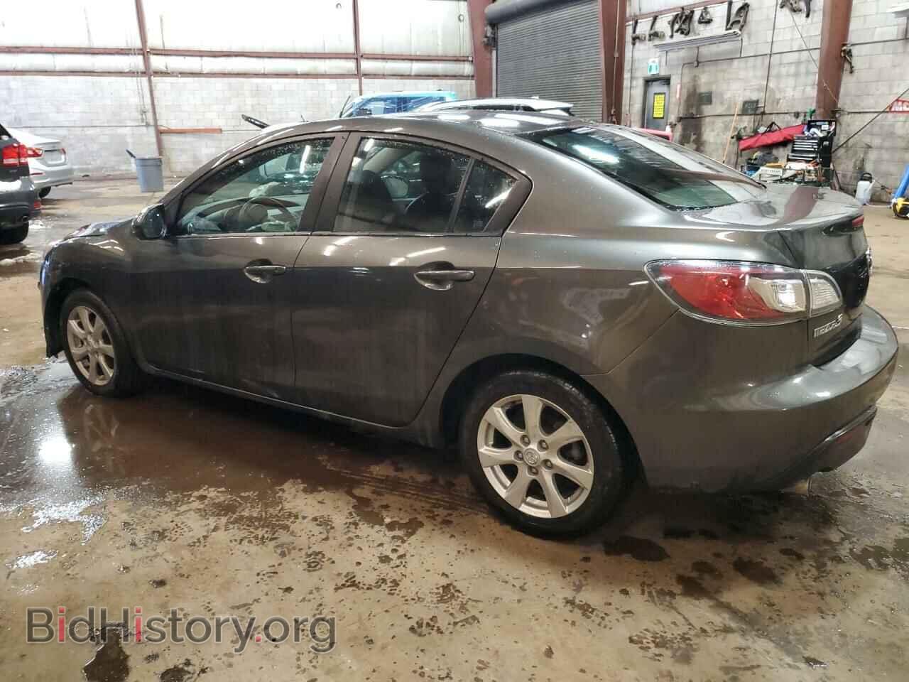 2011 MAZDA 3 - VIN: JM1BL1VF9B1460810 - Фото 2