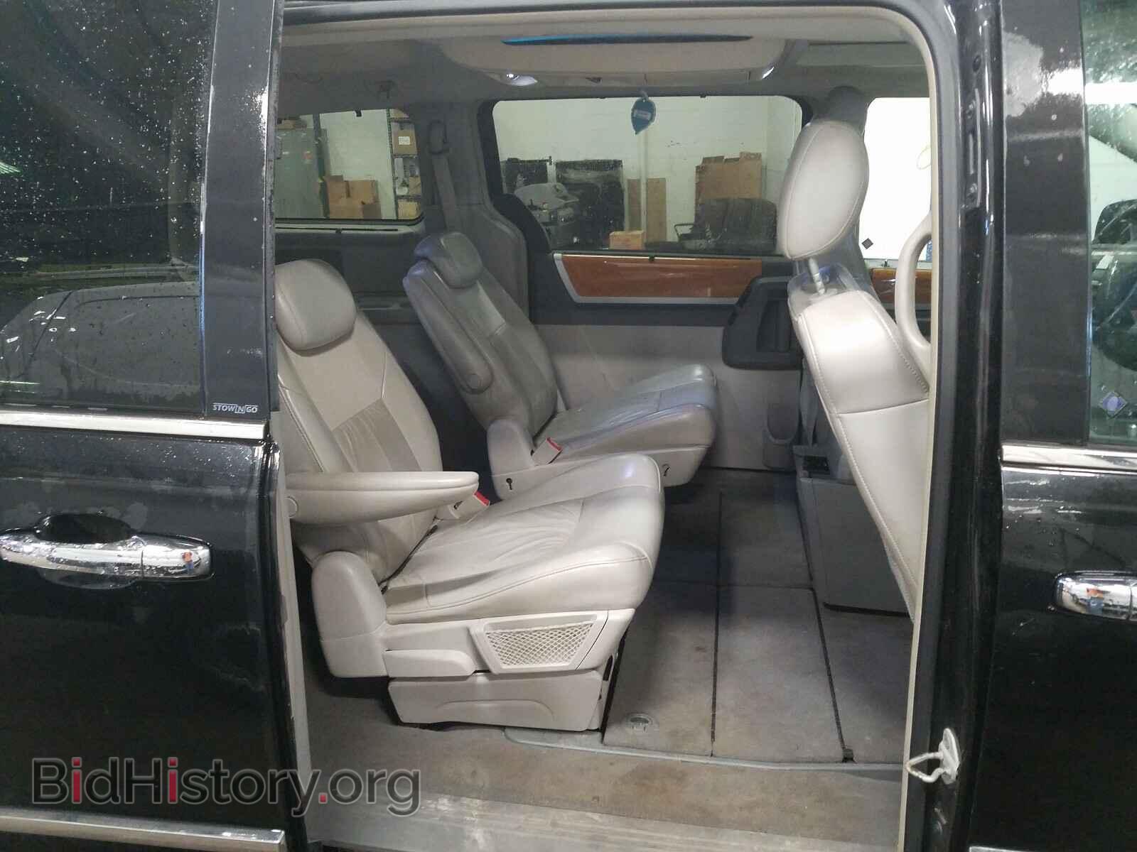 2008 CHRYSLER MINIVAN - VIN: 2A8HR64X38R689478 - Photo 6