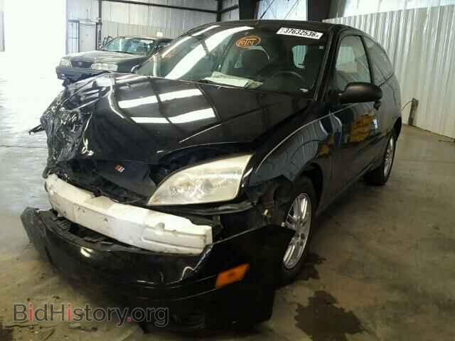 2005 FORD FOCUS - VIN: 3FAFP31N85R126749 - Фото 2