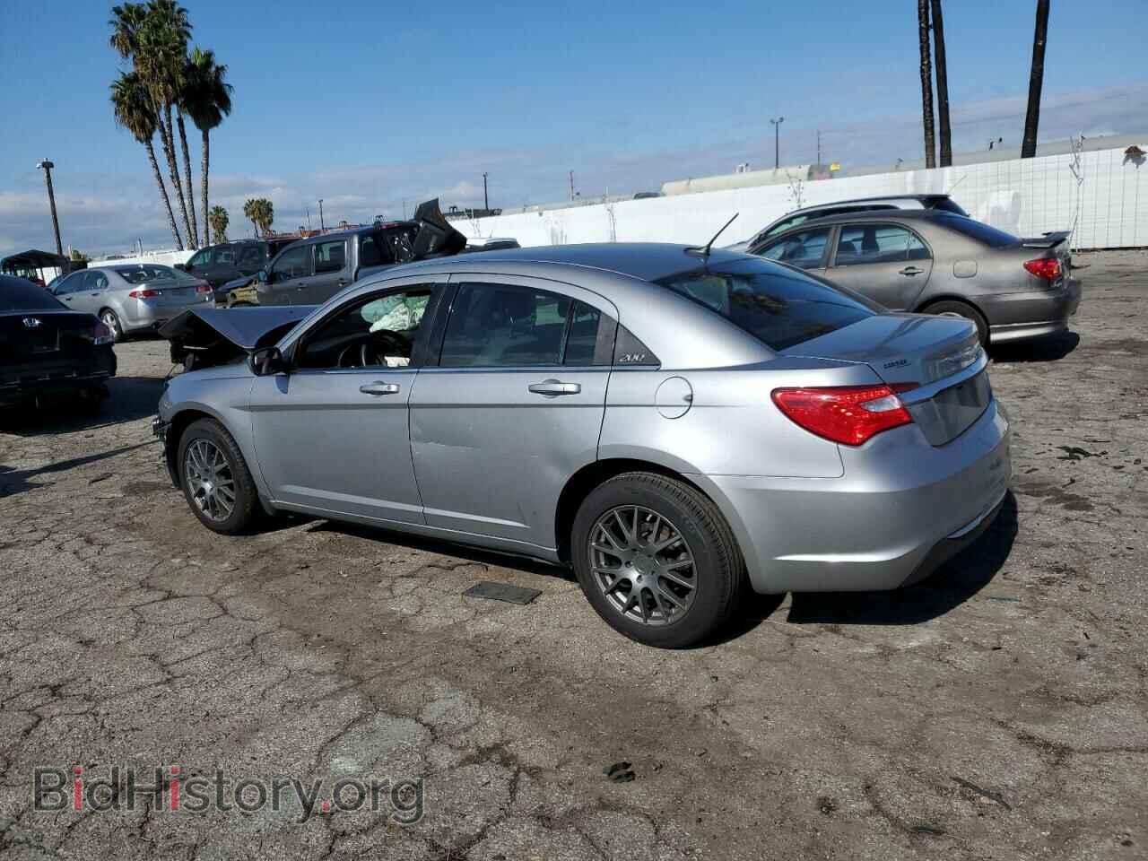 2014 CHRYSLER 200 - VIN: 1C3CCBAB9EN212961 - Фото 2