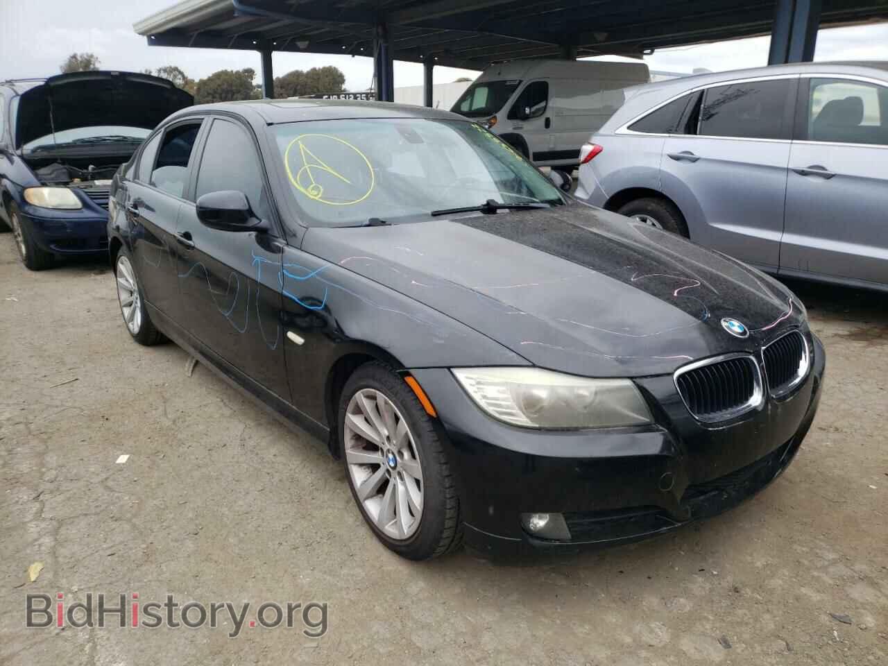 2009 BMW 3 SERIES - VIN: WBAPH73529E125652 - Фото 9