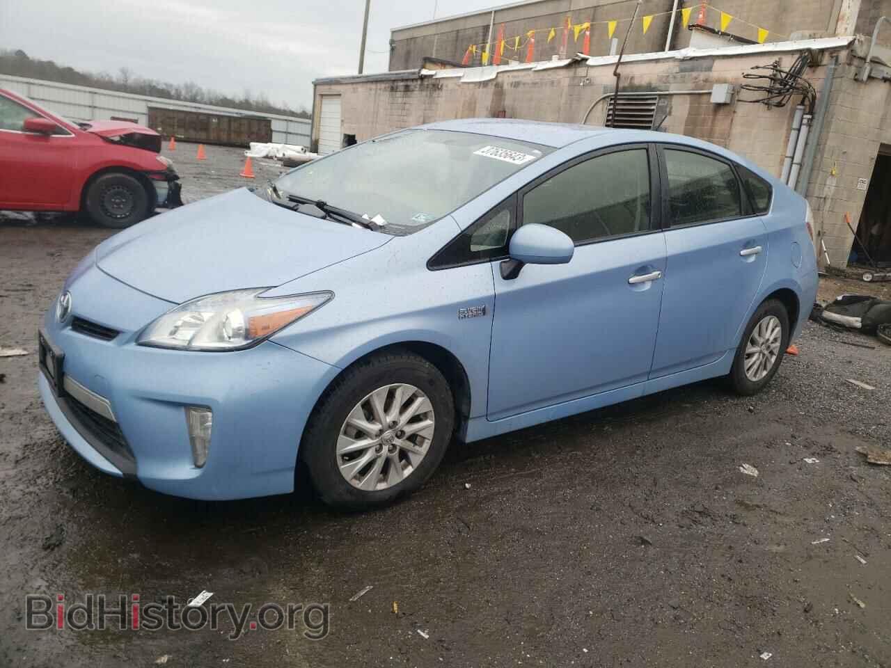 Фотография JTDKN3DP5D3048052 - TOYOTA PRIUS 2013