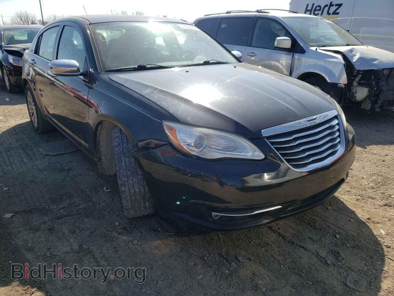 Photo 1C3BC2FG2BN517858 - CHRYSLER 200 2011