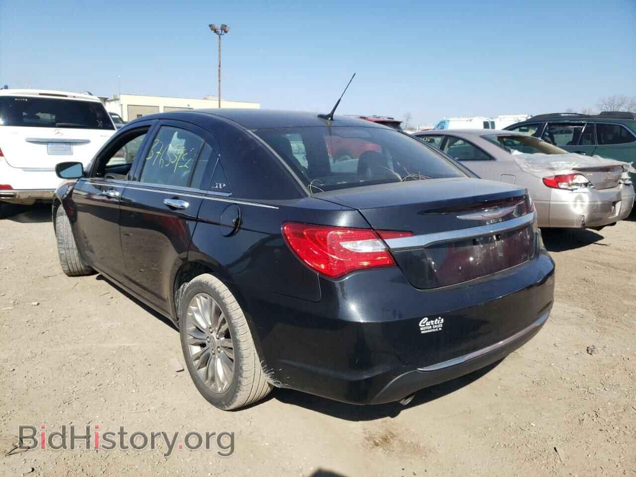 2011 CHRYSLER 200 - VIN: 1C3BC2FG2BN517858 - Фото 3