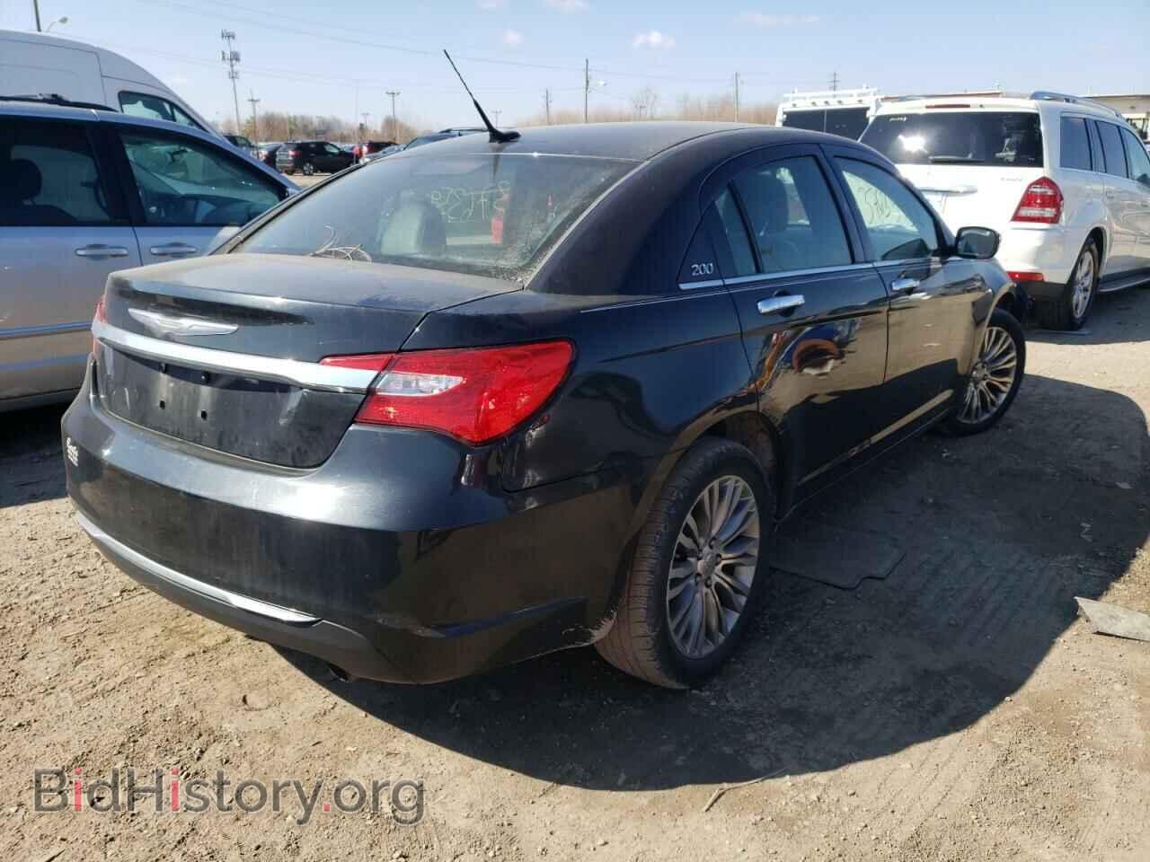 2011 CHRYSLER 200 - VIN: 1C3BC2FG2BN517858 - Фото 4