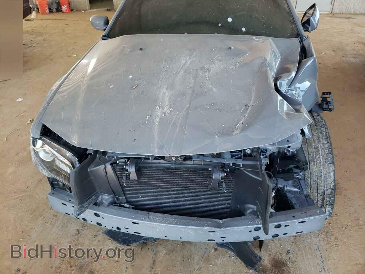 2019 CHRYSLER 300 - VIN: 2C3CCABG2KH570301 - Фото 7