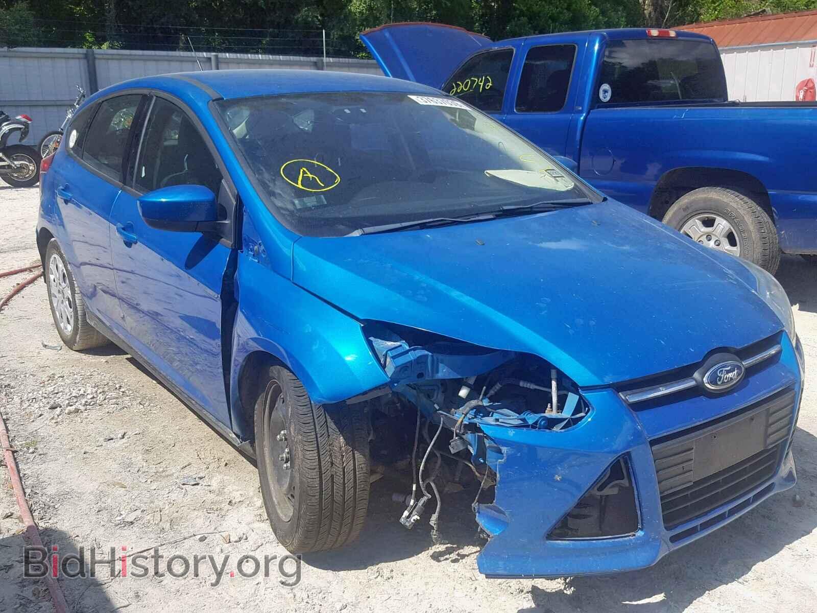 Фотография 1FAHP3K28CL239237 - FORD FOCUS SE 2012