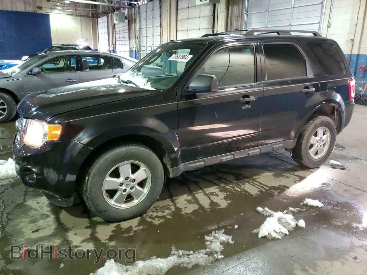 Фотография 1FMCU0D73BKC49825 - FORD ESCAPE 2011