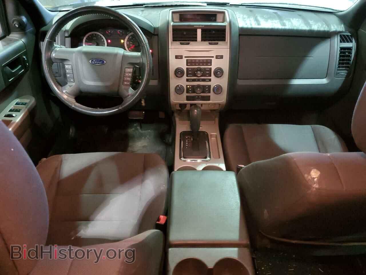 2011 FORD ESCAPE - VIN: 1FMCU0D73BKC49825 - Фото 8