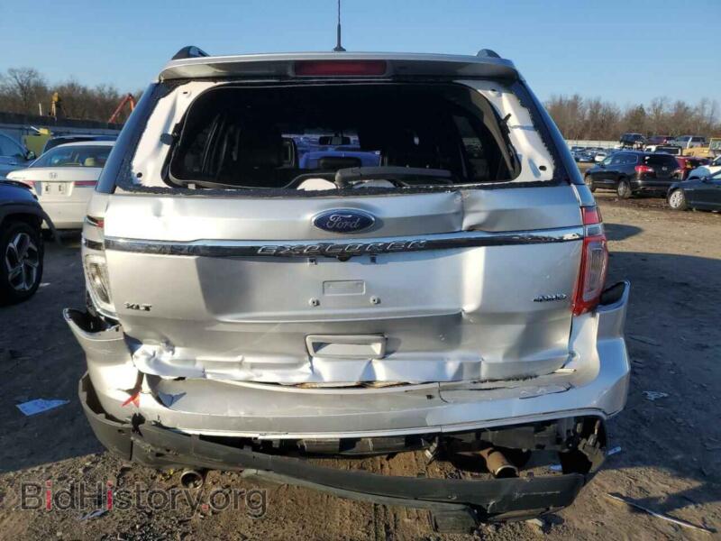 2011 Ford EXPLORER (VIN 1FMHK8D85BGA70773) — фото 6 из 13