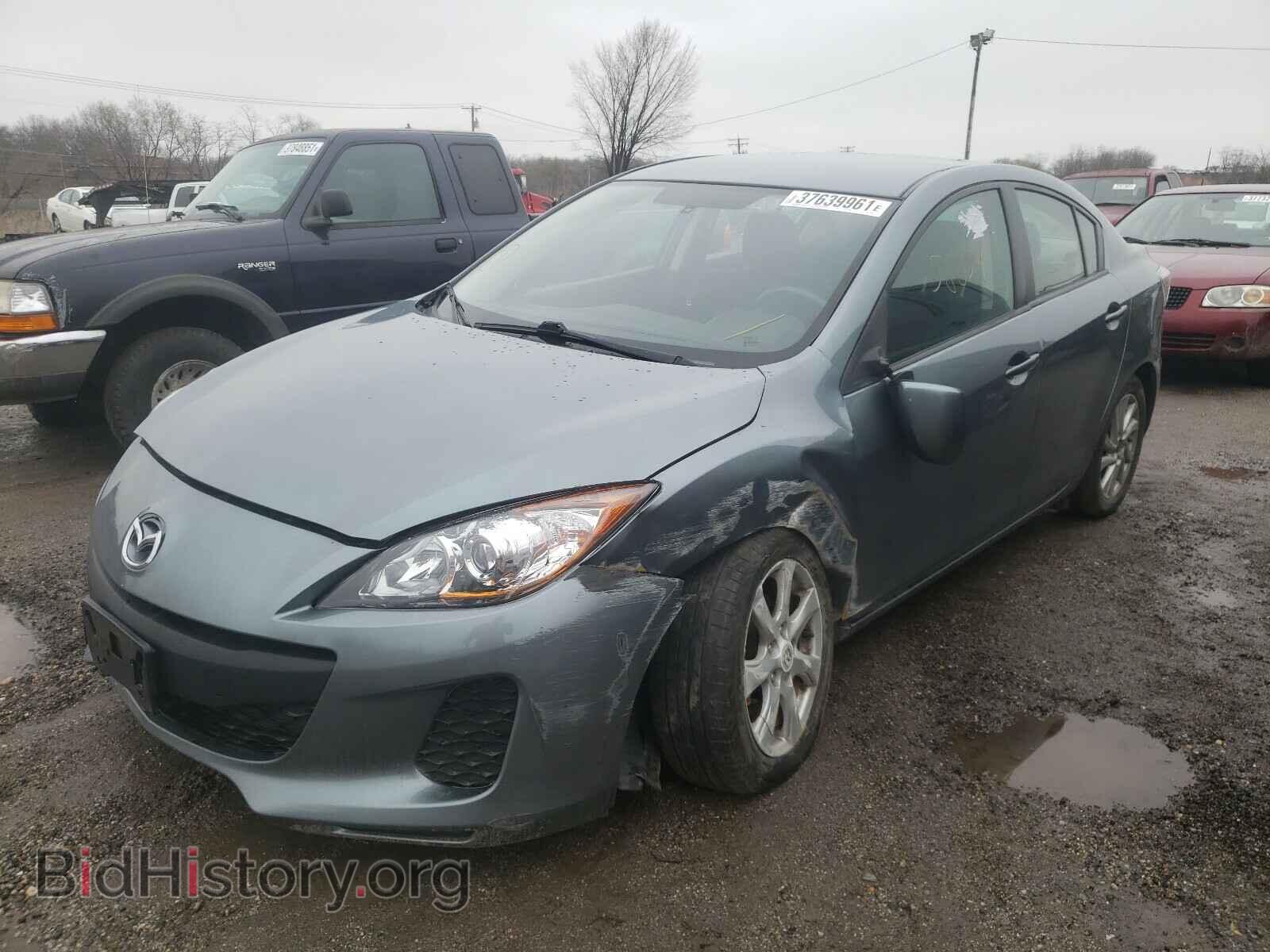 2013 MAZDA 3 - VIN: JM1BL1VP8D1748443 - Фото 2