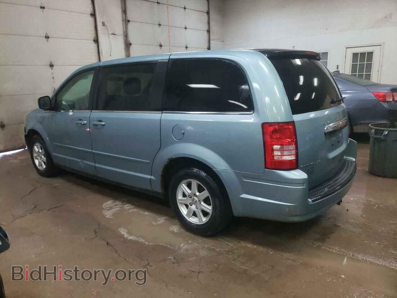 2010 CHRYSLER MINIVAN - VIN: 2A4RR2D10AR374461 - Photo 2