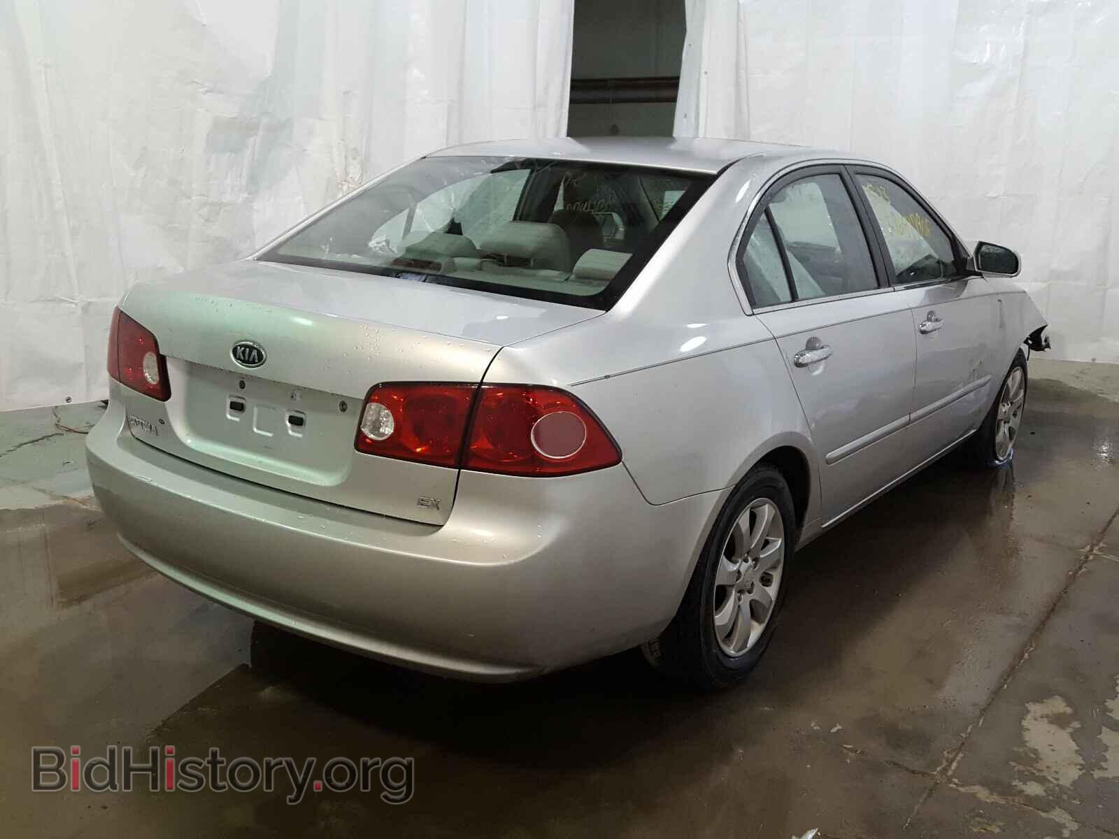 2007 KIA OPTIMA - VIN: KNAGE123775140716 - Photo 4