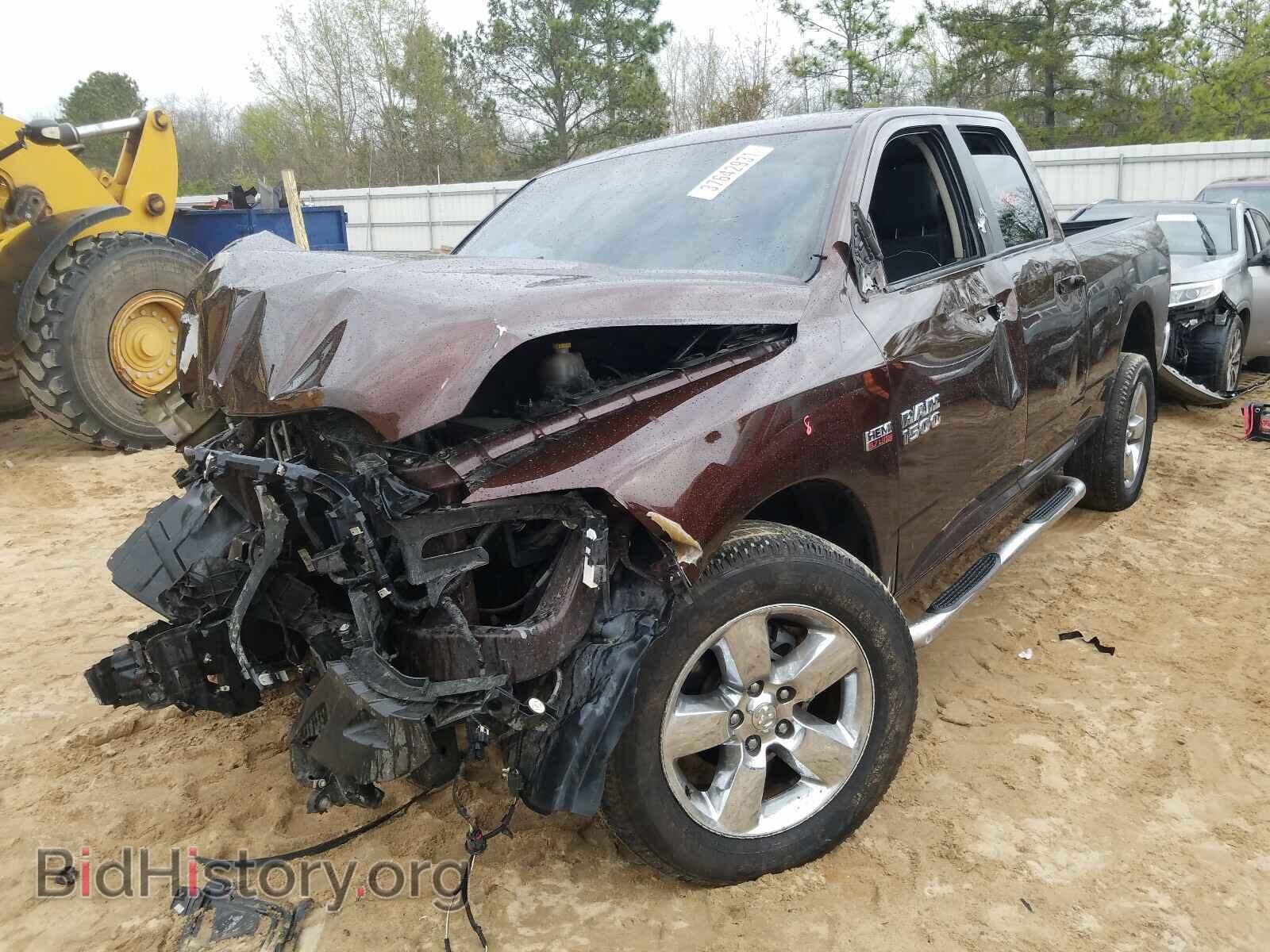 2015 RAM 1500 - VIN: 1C6RR7GT6FS667097 - Фото 2