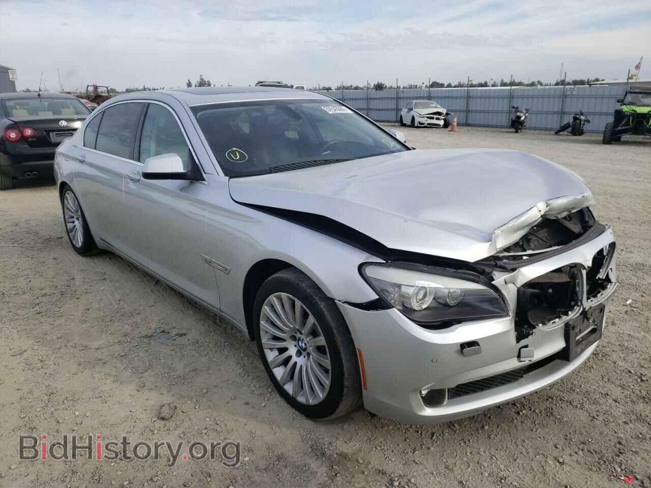 Фотография WBAKC8C55CC437787 - BMW 7 SERIES 2012