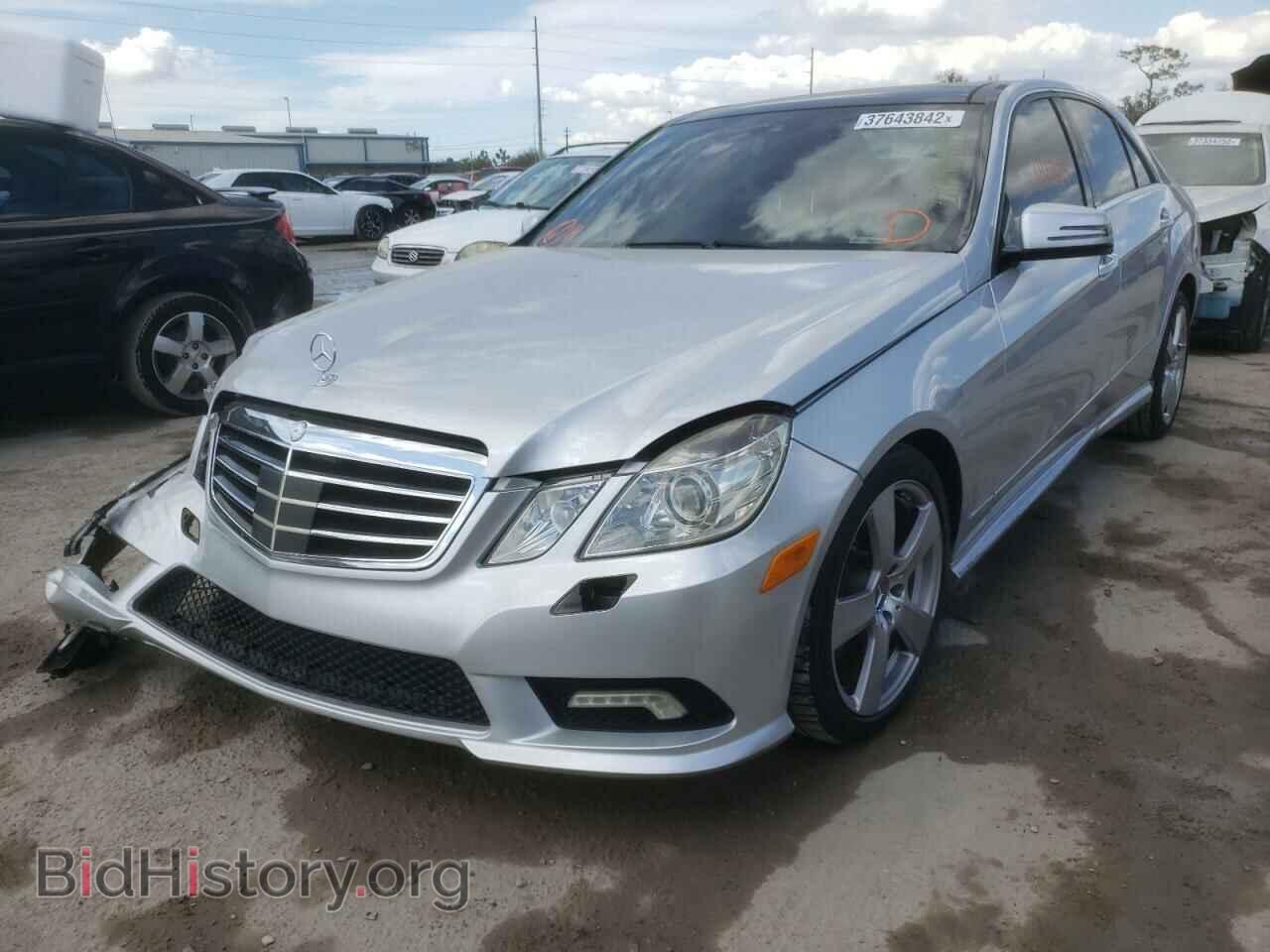 2010 MERCEDES-BENZ E-CLASS - VIN: WDDHF5GB9AA094175 - Фото 2