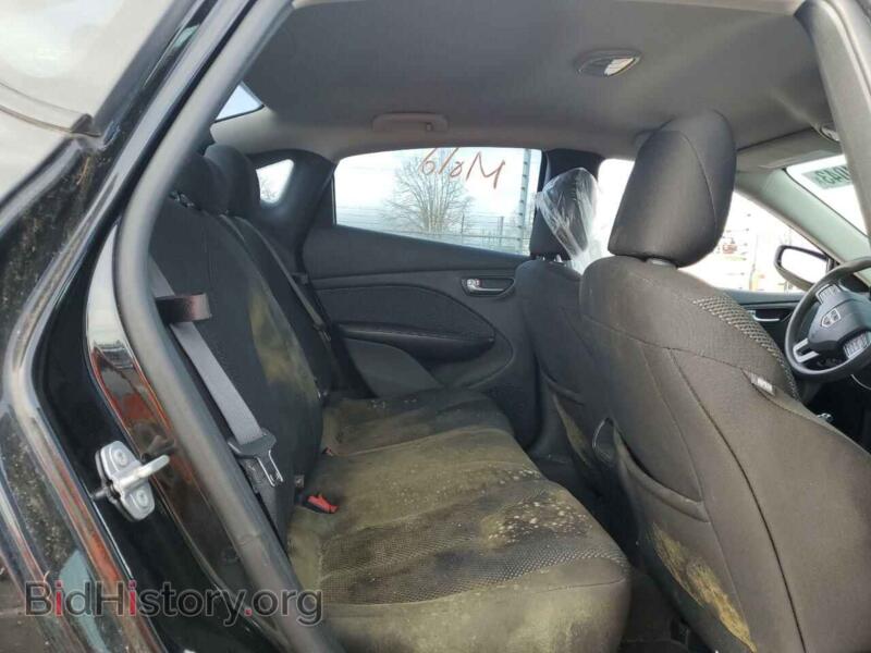 2016 Dodge DART (VIN 1C3CDFAA2GD656915) — photo 10 of 12