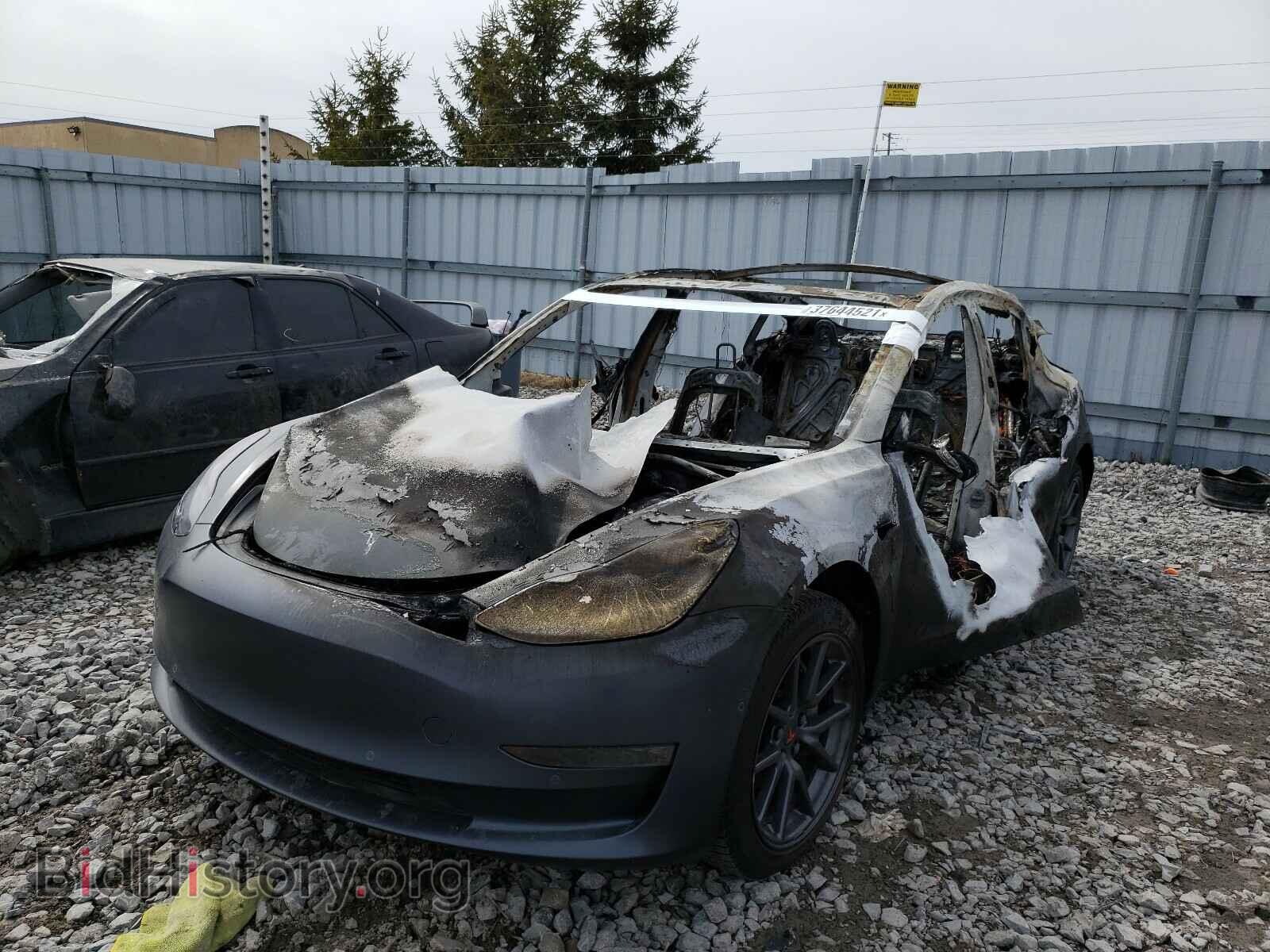 2018 TESLA MODEL 3 - VIN: 5YJ3E1EA0JF028728 - Photo 2