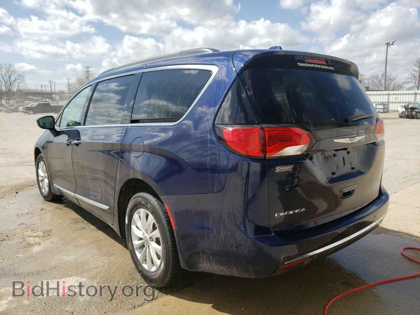 2017 CHRYSLER PACIFICA - VIN: 2C4RC1BG0HR584741 - Фото 3