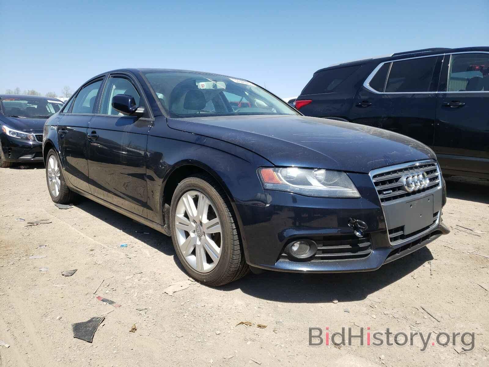 Photo WAUDFAFL8BN028607 - AUDI A4 2011