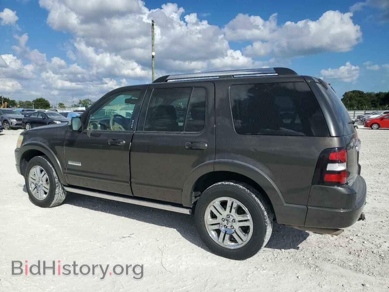 2007 FORD EXPLORER - VIN: 1FMEU65EX7UB17147 - Photo 2