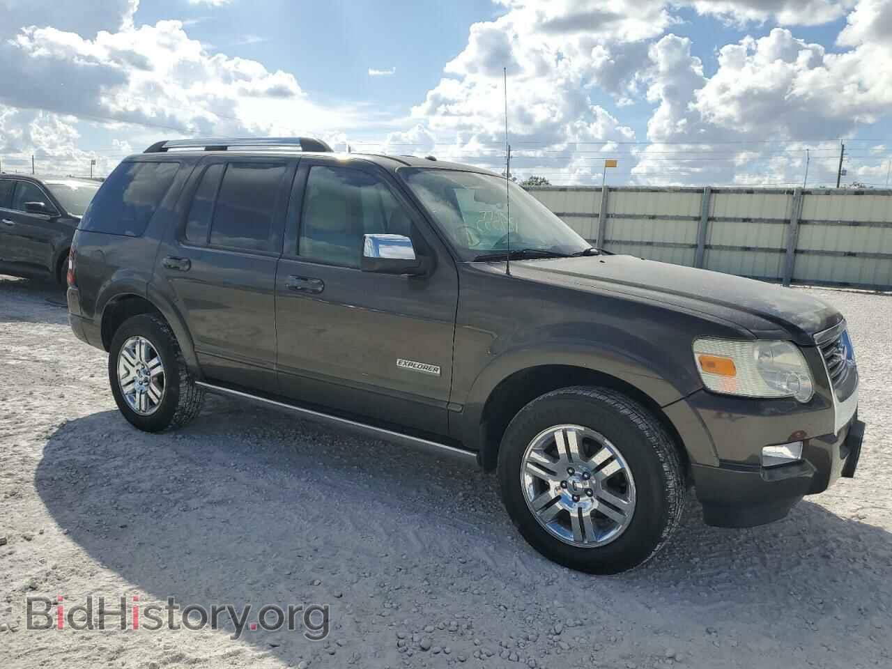2007 FORD EXPLORER - VIN: 1FMEU65EX7UB17147 - Photo 4