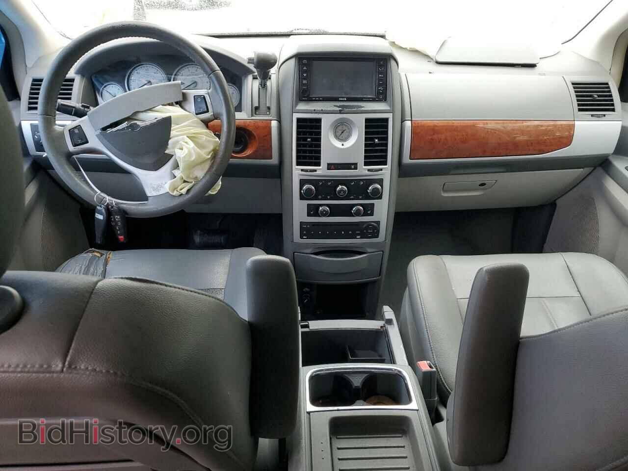 2008 CHRYSLER MINIVAN - VIN: 2A8HR54P58R731353 - Фото 8