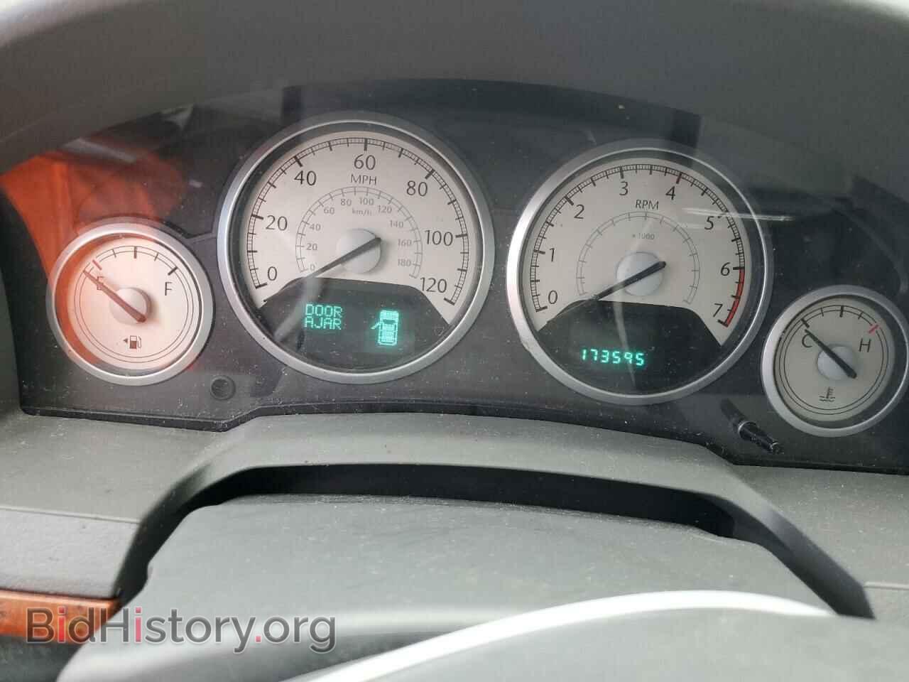 2008 CHRYSLER MINIVAN - VIN: 2A8HR54P58R731353 - Фото 9
