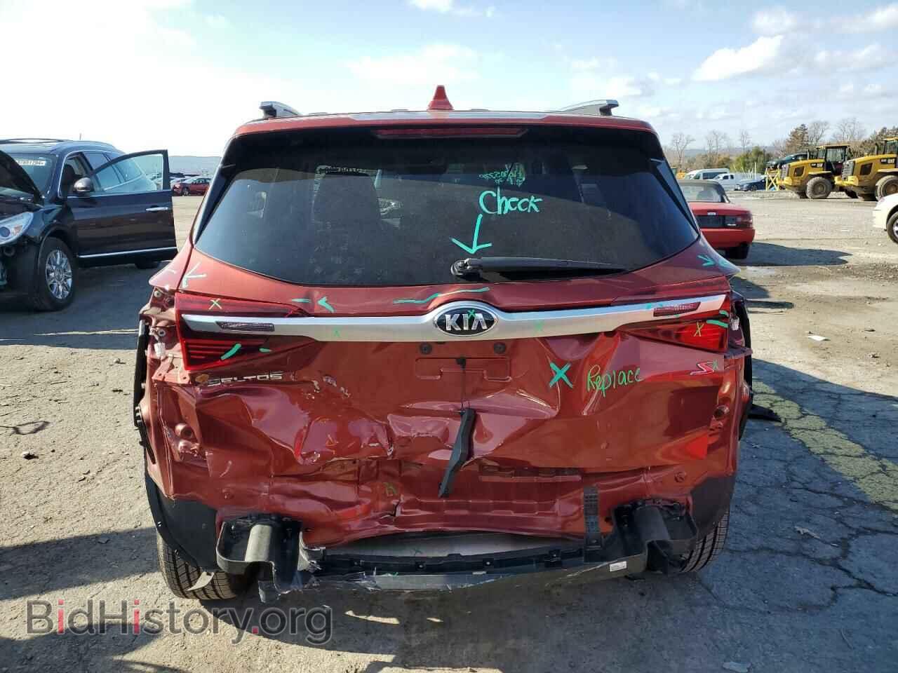 2021 KIA SELTOS - VIN: KNDEUCAA6M7048389 - Фото 6