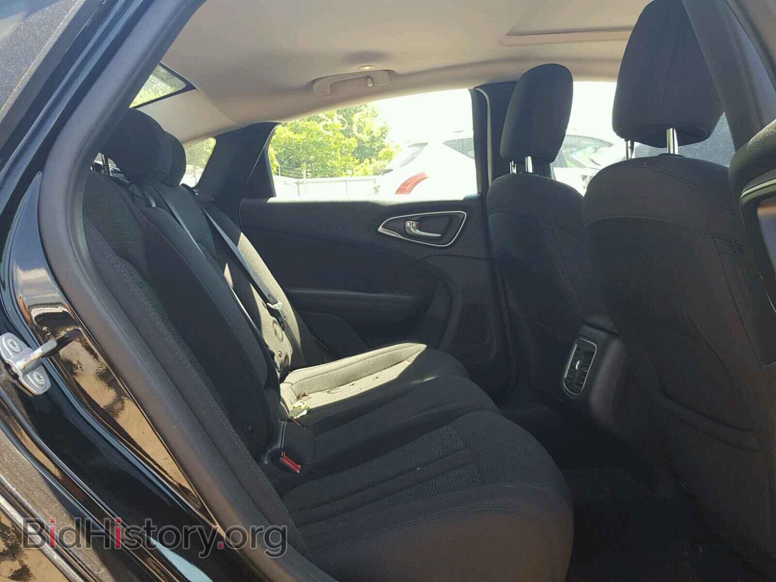 2016 CHRYSLER 200 - VIN: 1C3CCCAB6GN166952 - Фото 6
