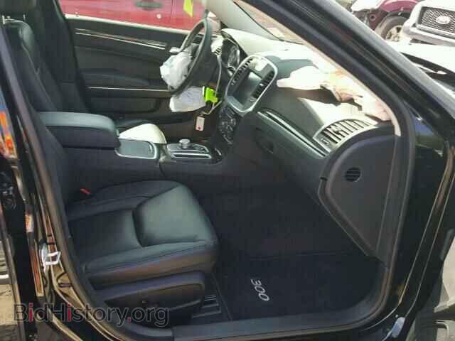 2016 CHRYSLER 300 - VIN: 2C3CCARGXGH344195 - Фото 5