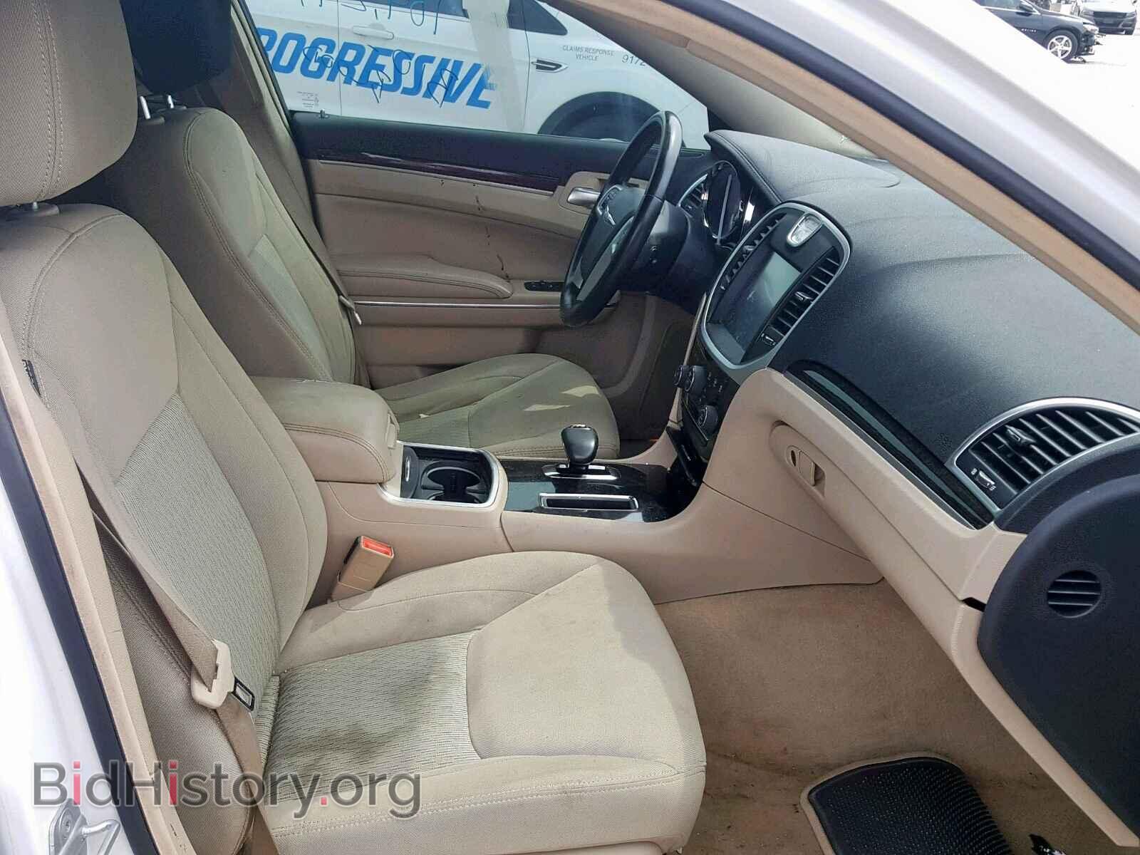 2012 CHRYSLER 300 - VIN: 2C3CCAAG6CH234718 - Фото 5